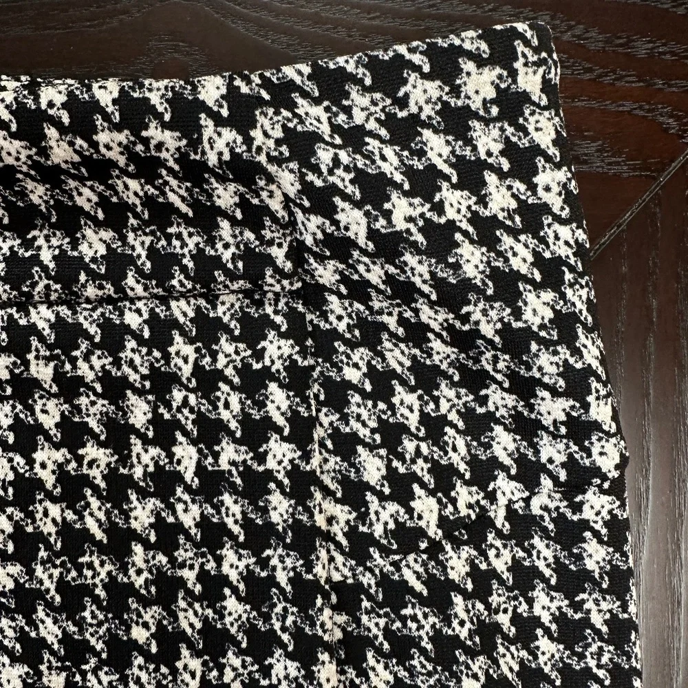 *MICHAEL KORS* Black x White Houndstooth Plain Stretch Skirt Size 10 NWT